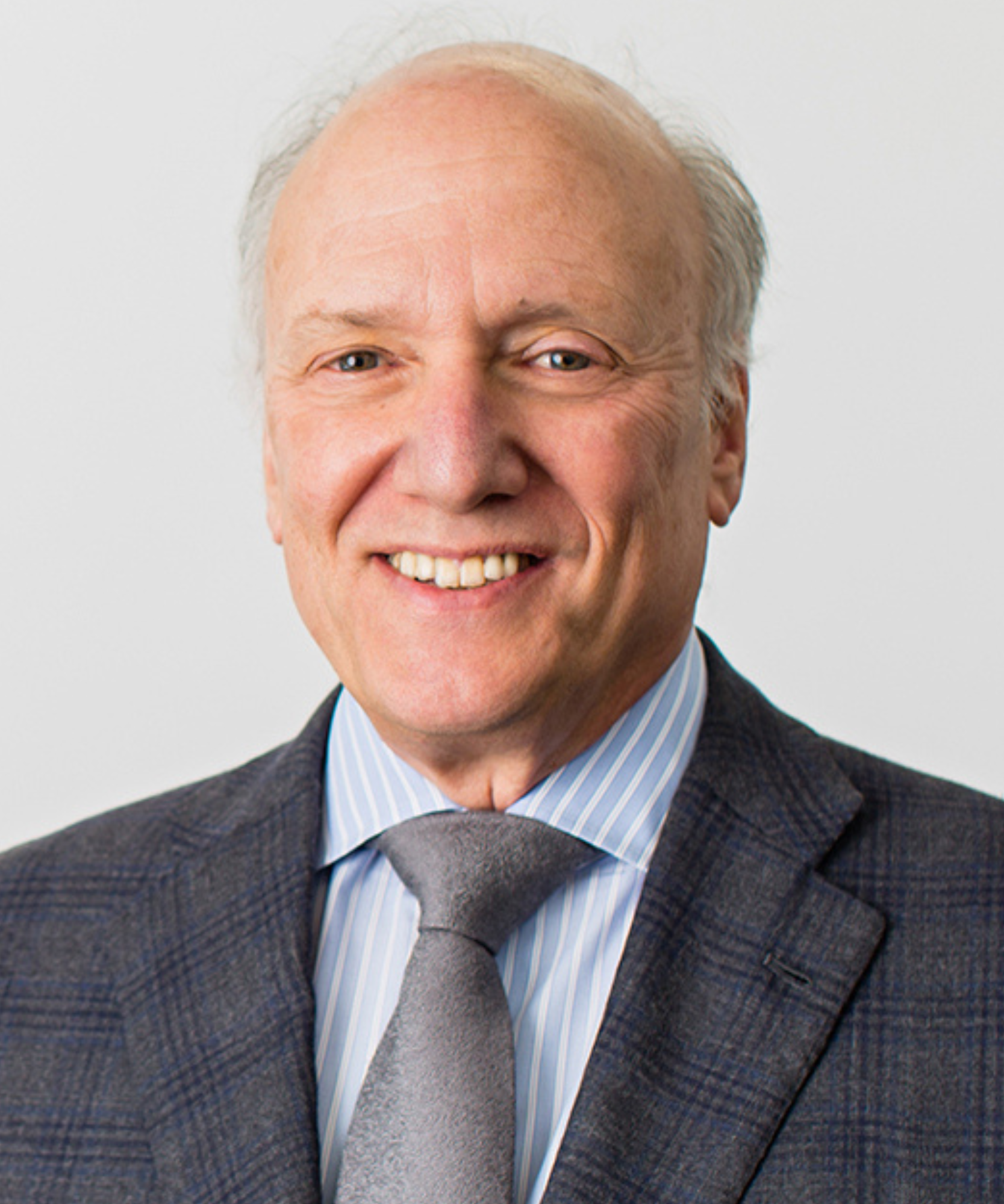 Headshot of Dr. Bruce Miller