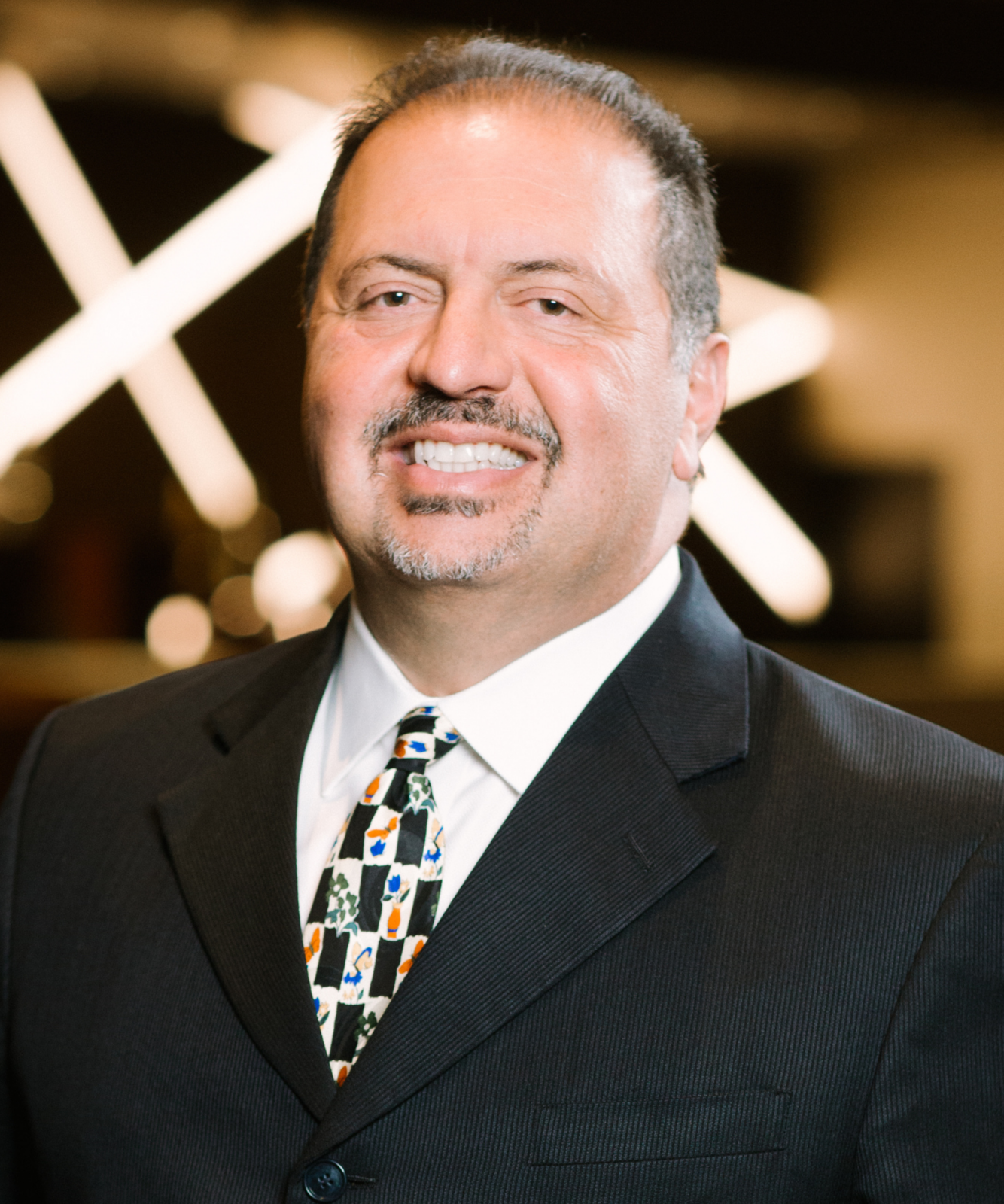 Headshot of Dr. Jonathan Baktari